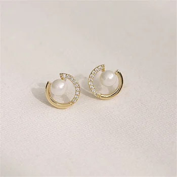 2020 Nový Příchod Módní Kolo Vynikající Pearl Kulaté ve tvaru C Jednoduché Náušnice Pro Ženy Módní Šperky Crystal