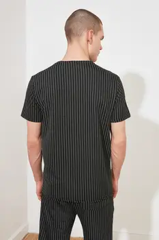 Trendyol Mužské T-Shirt TMNSS21TS0511