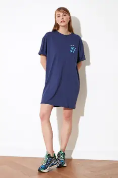 Trendyol Vyšívané, Pletené T-shirt Šaty TWOSS21EL1370