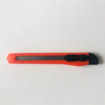 Náhodné barvy 50ks Nůž VIP Odkaz Pro Dobré Zákazníky Vzduchu-Wrap