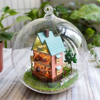 Roztomilé Skleněné Koule DIY Domeček pro panenky, Soupravy Sestavené Miniaturní Casa s Nábytkem Světlo Doll House Hračky pro Děti, Dospělé, Dárky